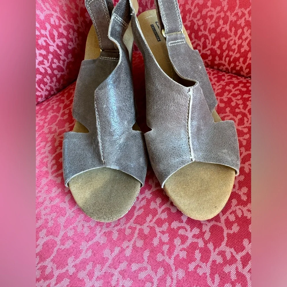 Clarks slingback wedge
